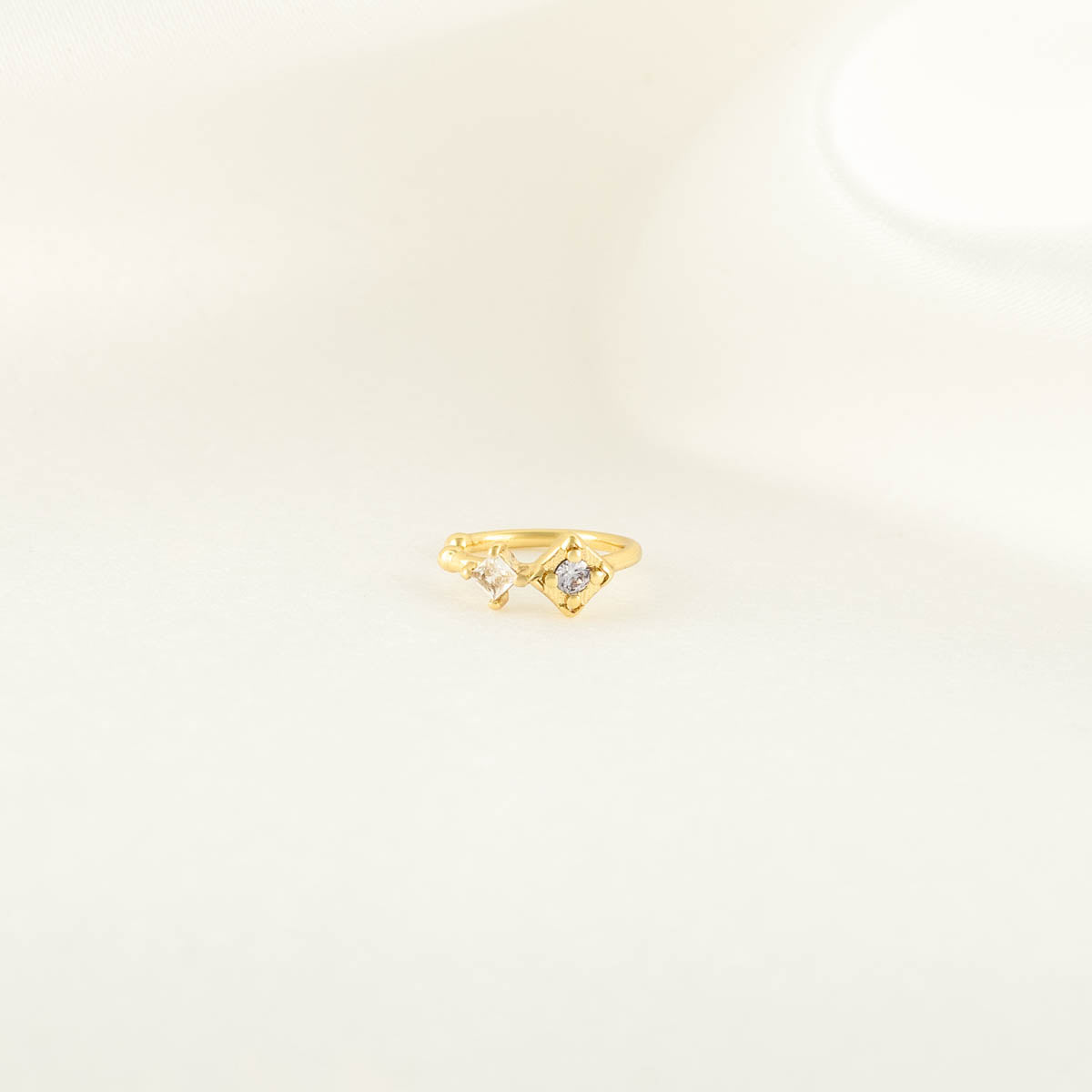 Temperance White Zircon Ear Cuff