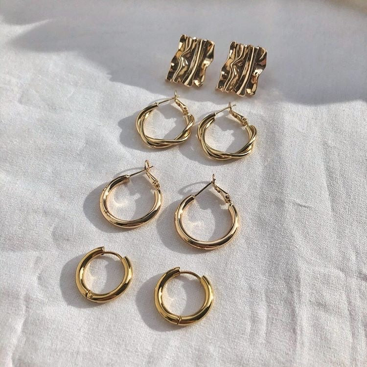 Olivia Hoop Earrings
