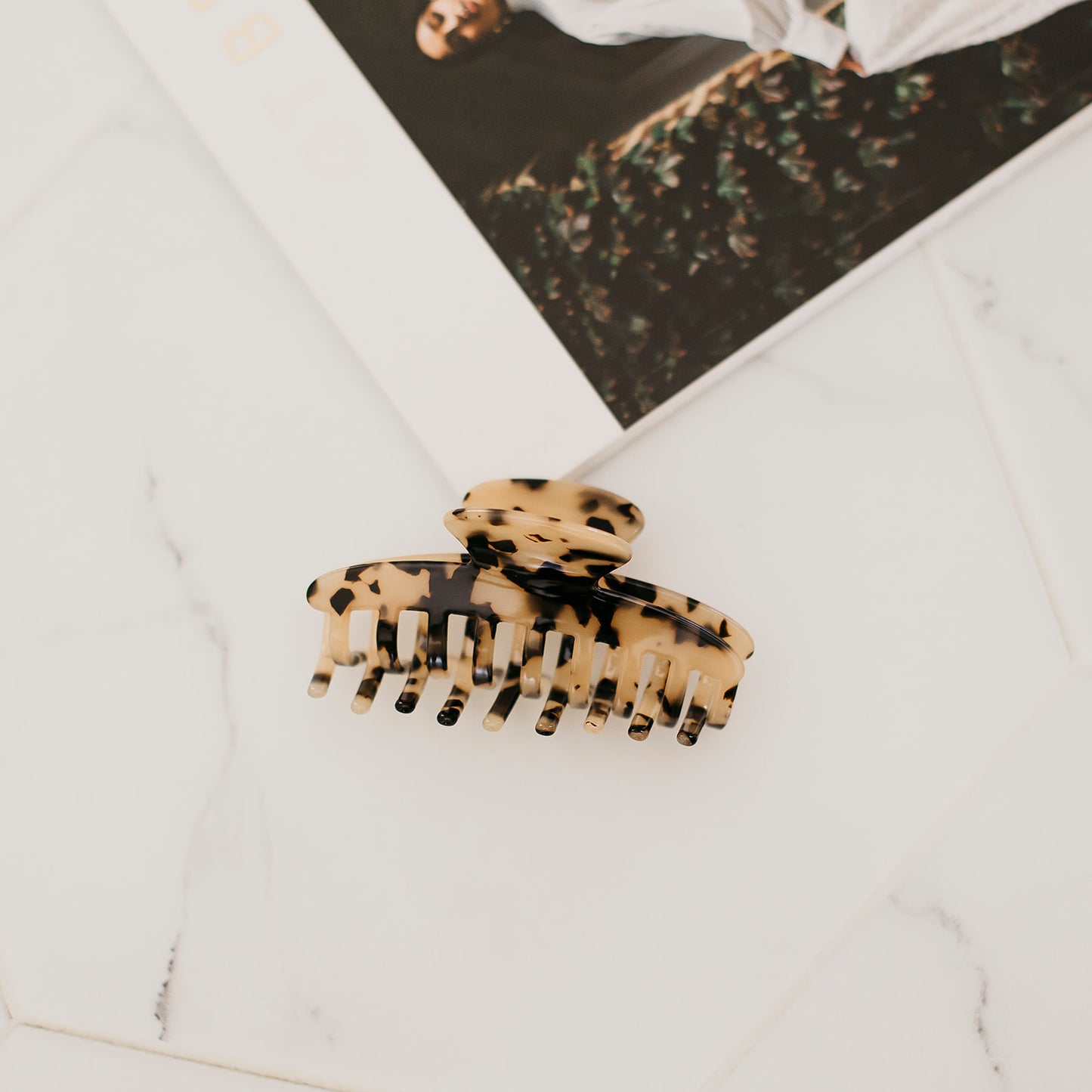 Rubi Hair Claw