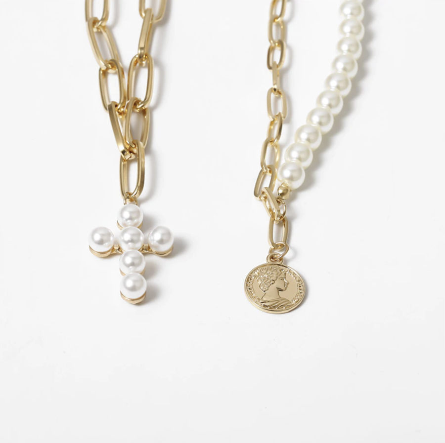 Nicola Pearl & Gold Necklace