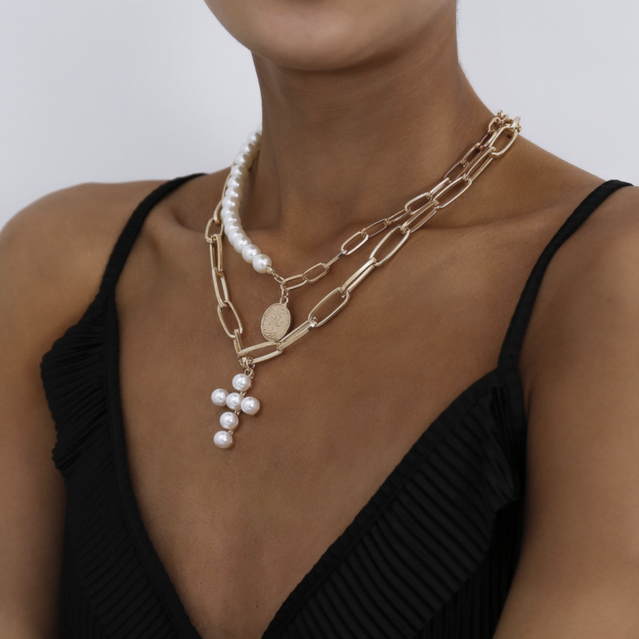 Nicola Pearl & Gold Necklace