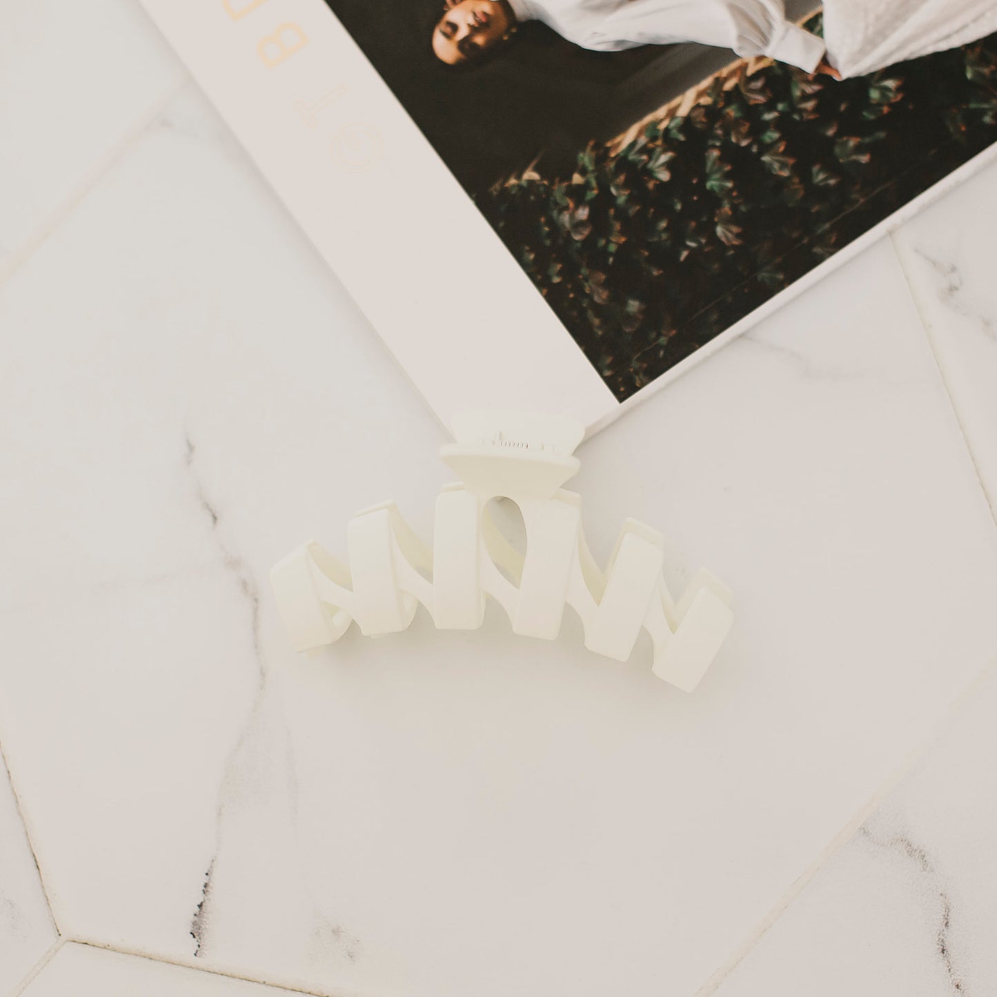 Zara Hair Claw