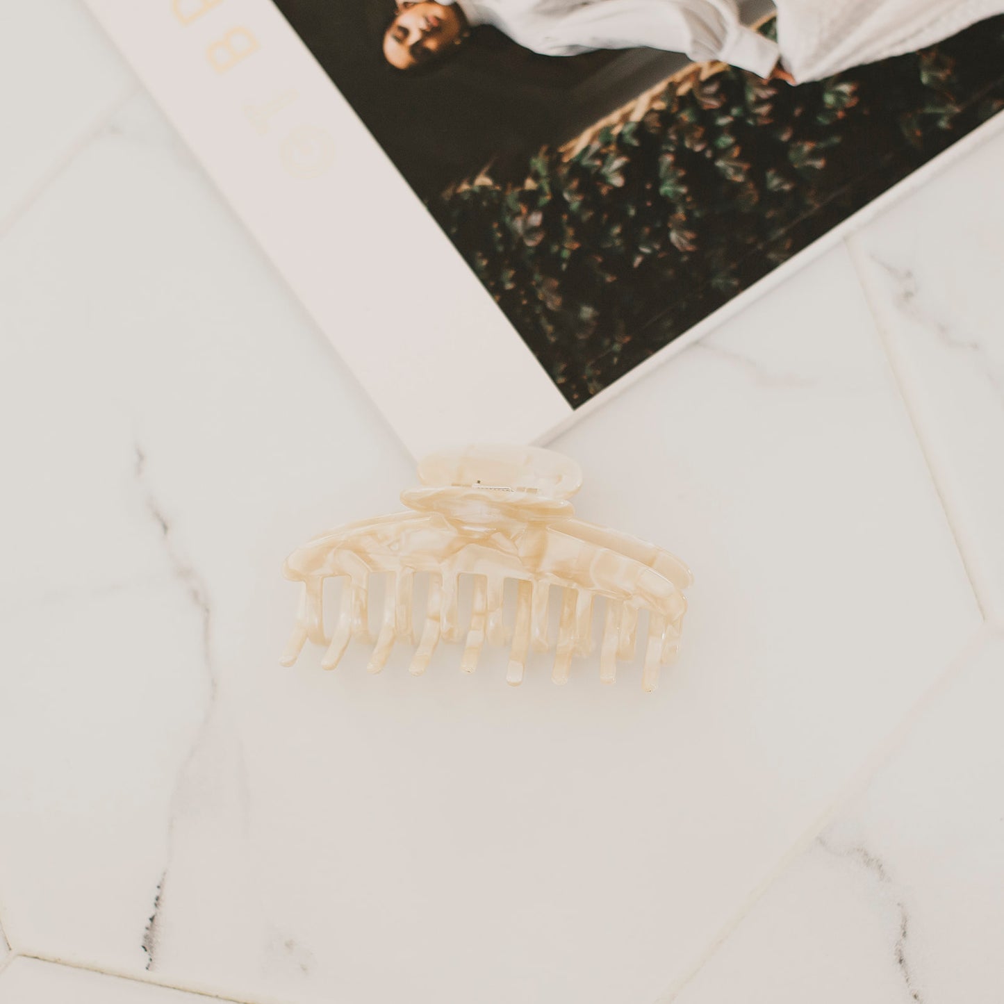 Rubi Hair Claw