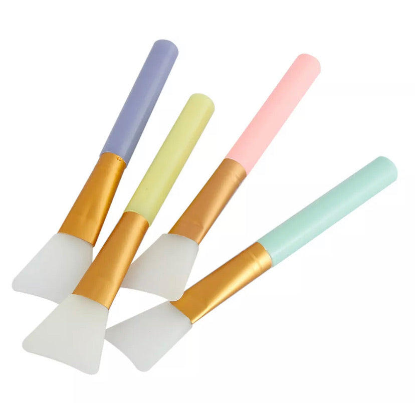 Silicone face mask applicator brush