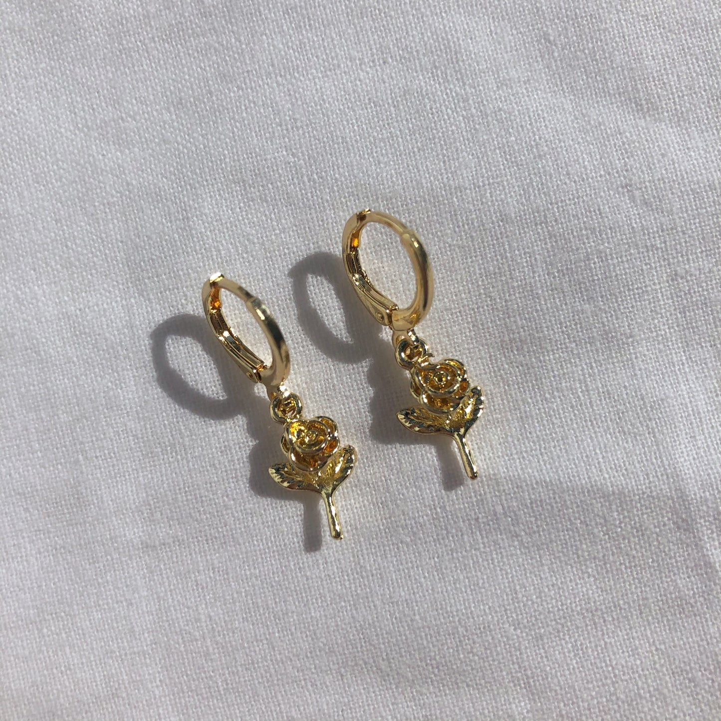 Juliet Mini Rose Earrings